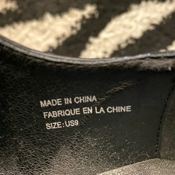 Urban Outfitters Black Oxford Shoes - Picture 5 of 6